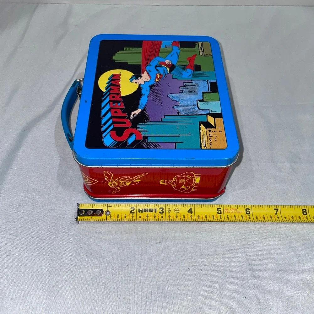 Hallmark 1998 DC Comics Superman Metal Lunch Box Numbered Edition QHM8803